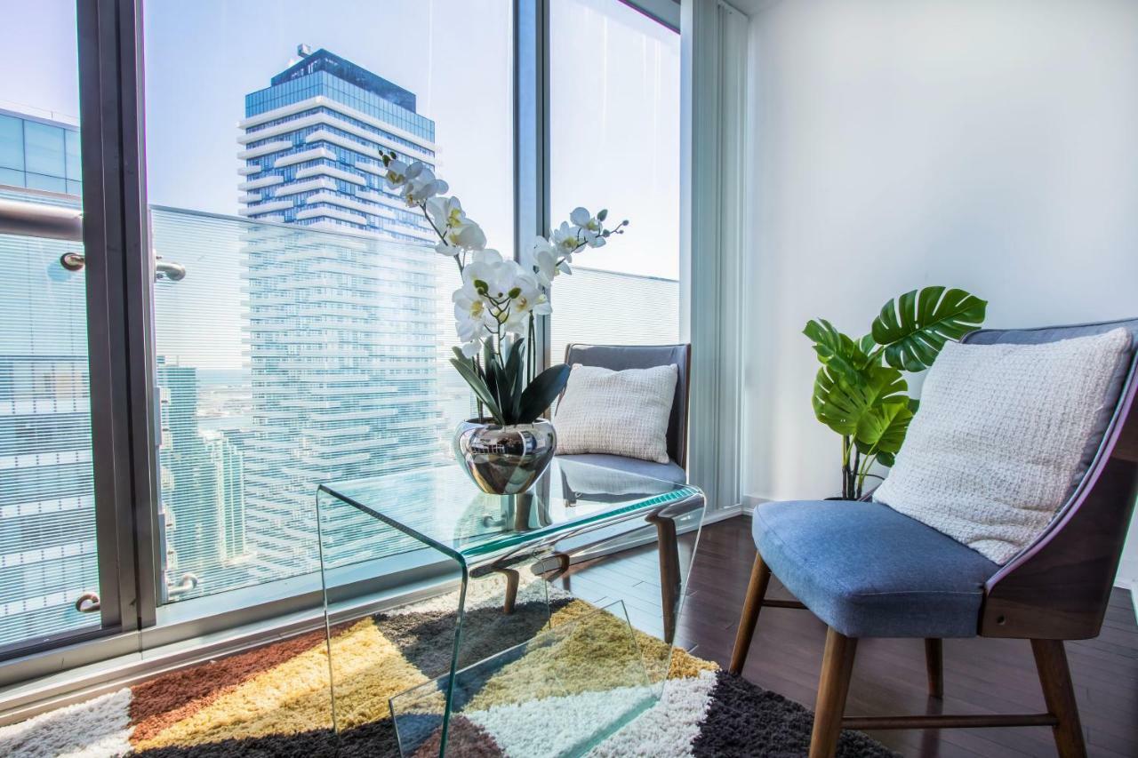 Micasa Suites - Modern Executive Condo Toronto Esterno foto