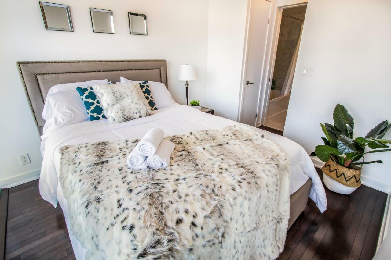 Micasa Suites - Modern Executive Condo Toronto Esterno foto