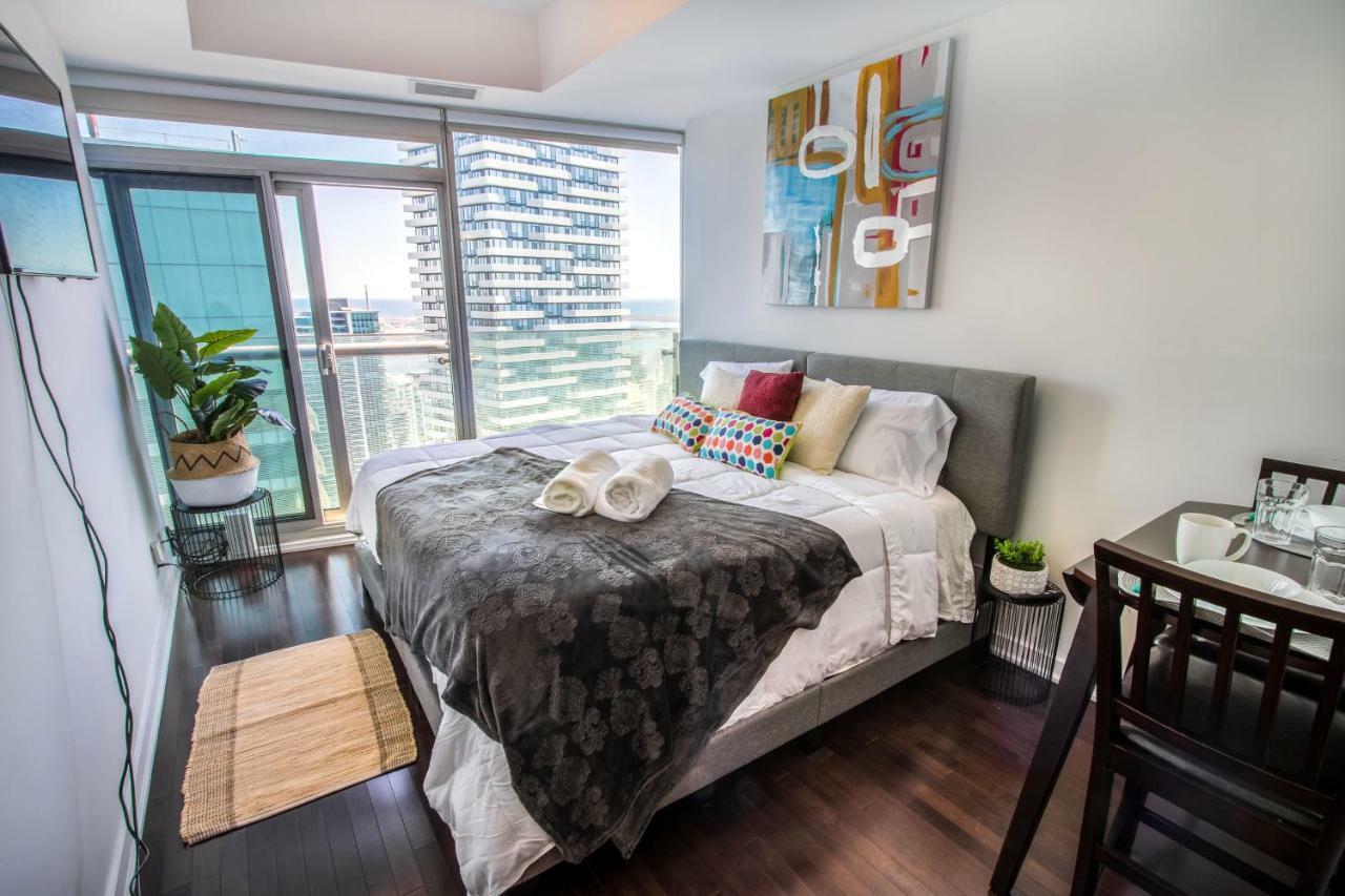 Micasa Suites - Modern Executive Condo Toronto Esterno foto